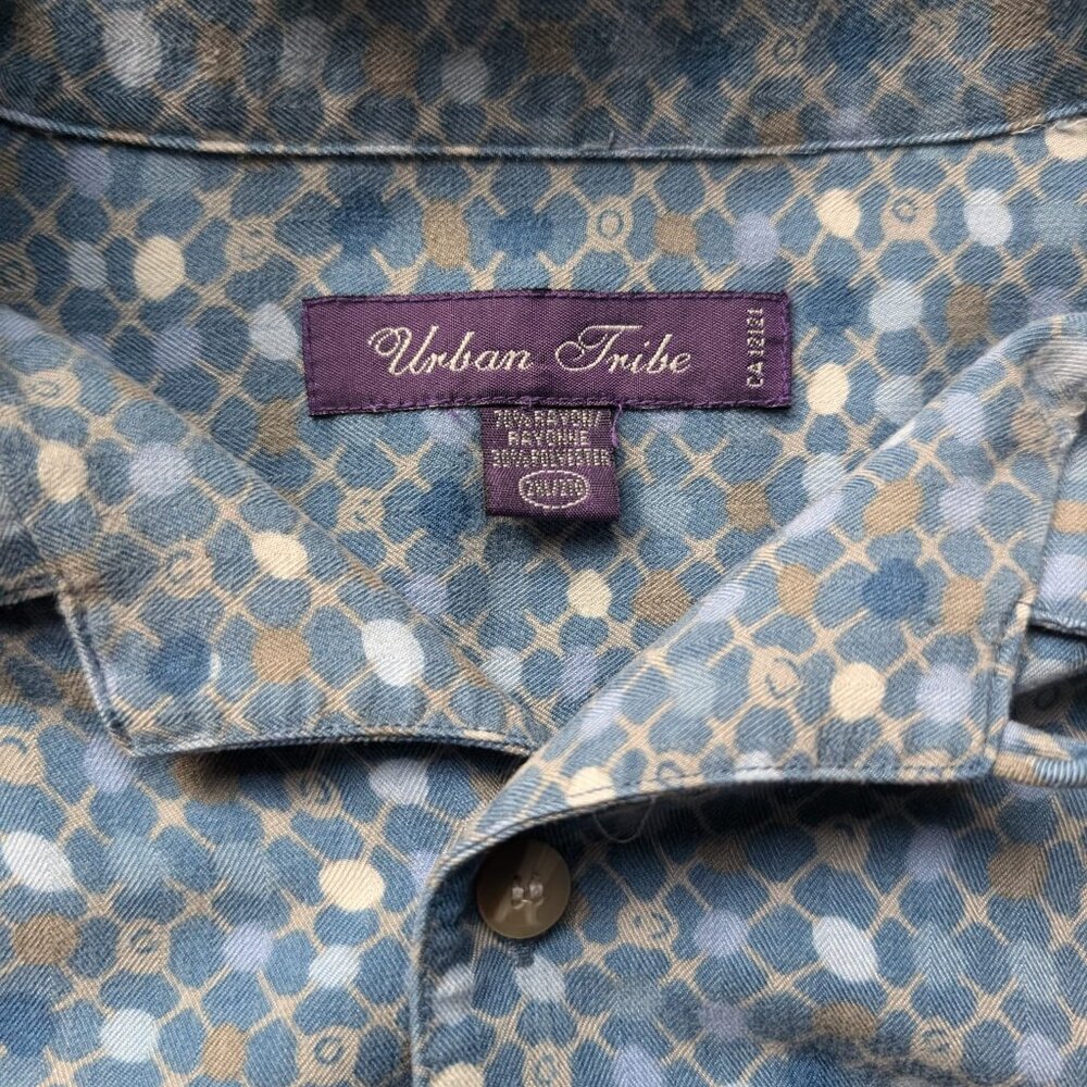 Y2K Urban Tribe Men’s Blue Geometric Short Sleeve Button Up Shirt Size 2XL